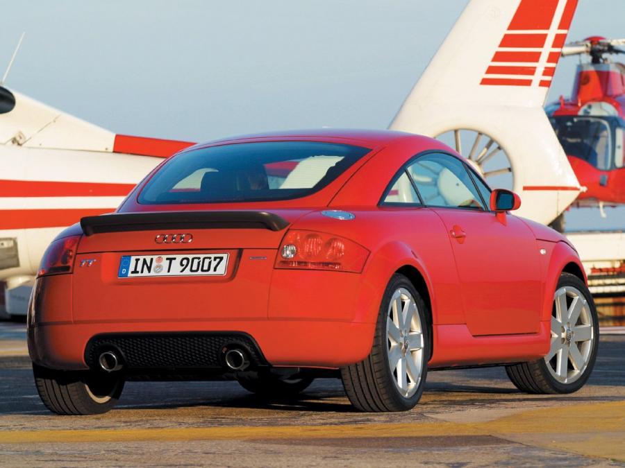  Audi TT Coupe (8N) 2003 года  (фото 17 из 31)
